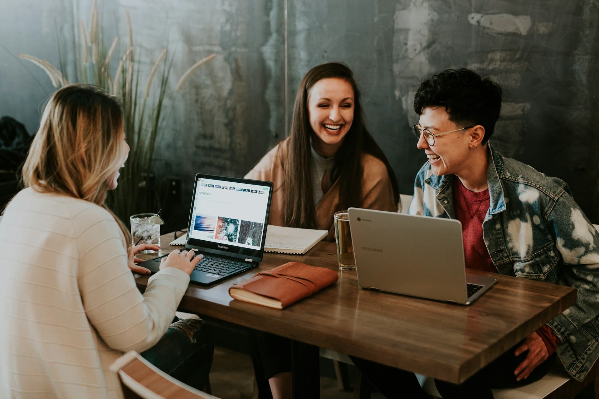 Collaborate With
World-Class Teams